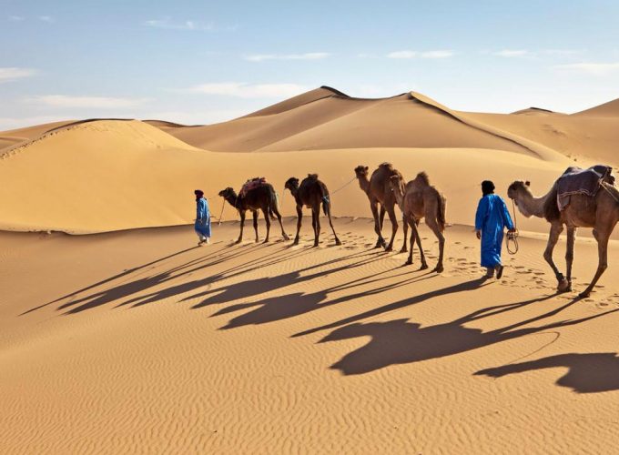 Agence de voyages à Marrakech, Maroc