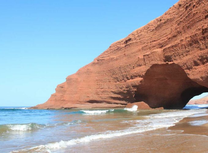 Agadir (region) : Day trip to Sidi ifni, Mirleft and Legzira beach