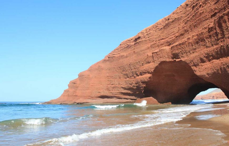 Agadir (region) : Day trip to Sidi ifni, Mirleft and Legzira beach