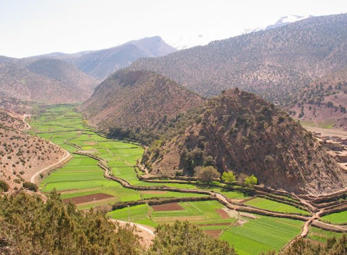 Agence de voyages à Marrakech, Maroc