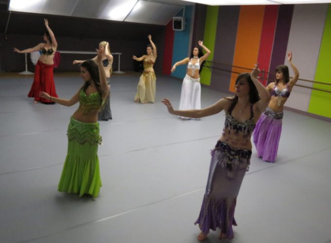 Marrakesh : Belly dance lessons