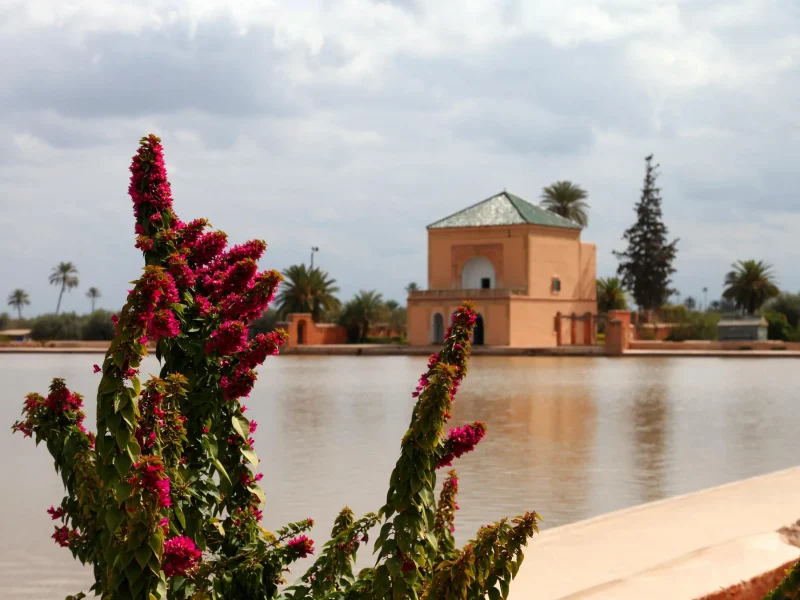 Agence de voyages à Marrakech, Maroc